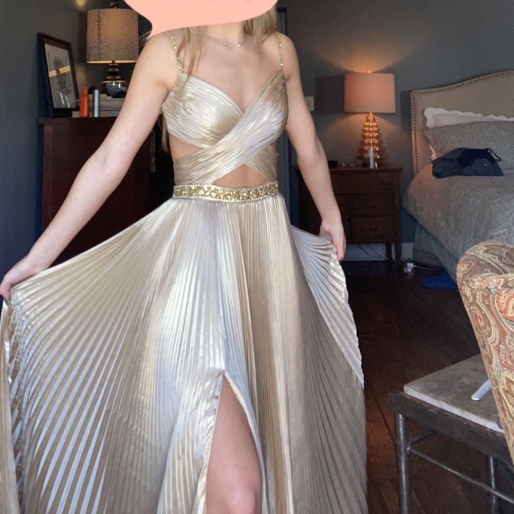 Sherri Hill size 2!